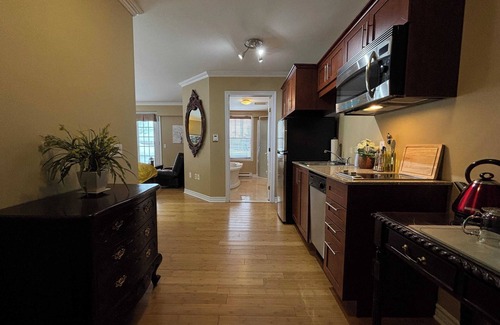 Piedmont Condo | Peaks Loft - stunning condo in the heart of town!