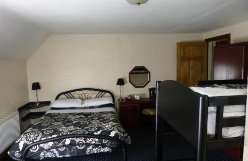 Oakamoor Hotel | Peakstones Inn