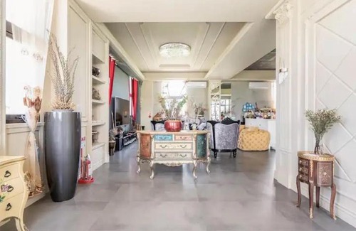 Dongshan House | Pearl 150
