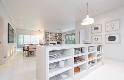 Pearl Beach House | Pearl Beach House - Pool & WIFI available