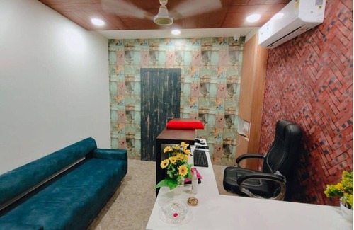 Ahmedabad Hotel | Pearl Villla Hotel