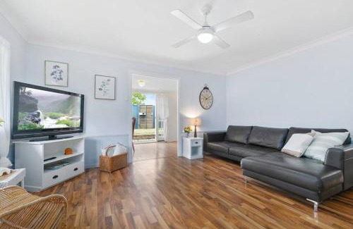 Beachmere House | Pebble Cottage