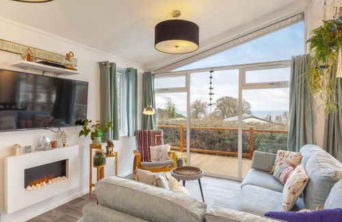 Old Cleeve Apartment | Pebble Lodge, Watchet