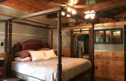 Martin House | Pecan Grove Cottages