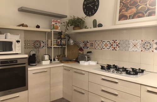 Prato Apartment | Pecci apartment Rosy description