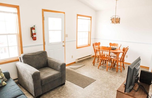 Louisbourg House | Peck's Housekeeping Cottages