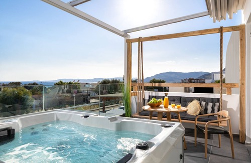 Pefkos Apartment | Pefkos Allure Luxury Suites with an outdoor Jacuzzi