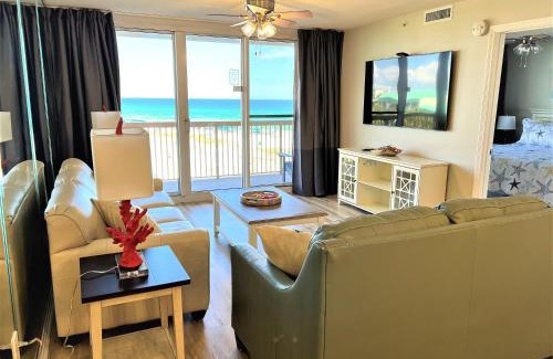 Destin Apartment | Pelican Beach 2 bedroom 4th floor Gulf Front Condo