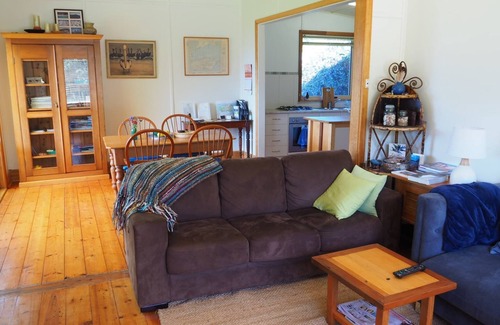 Muston House | Pelican Cottage