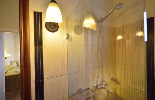 Drafaki Hotel | Pelican Hotel