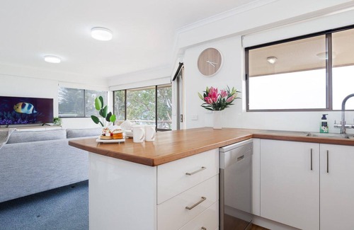 Soldiers Point Apartment | Pelican Sands, 3/83 Soldiers Point Rd - stunning waterfront unit, magical views & air conditioning