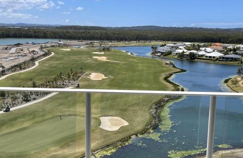 Pelican Waters Apartment | Pelican Waters Resort