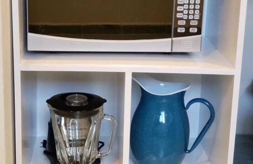 San Miguel Apartment | Pelikanos on 10 Avenue Downtown -Red Parrot-