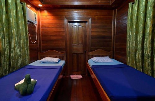 Taytay Hotel | Pems Pension and Restaurant