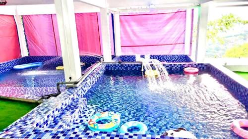 Tanjung Bungah Villa | Penang Dream Banglo Sleeps 40
