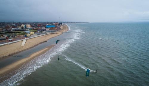 Rhyl House | Pendre Seaside Lodge