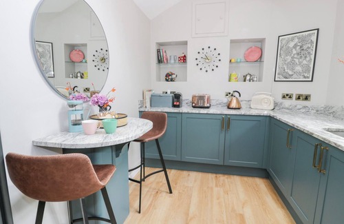 Llanrwst Cottage | PENGWERN BACH, pet friendly, luxury holiday cottage in Llanrwst