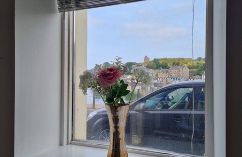 Tarbert Apartment | Penlea 1-bed Flat With Harbour View in Tarbert