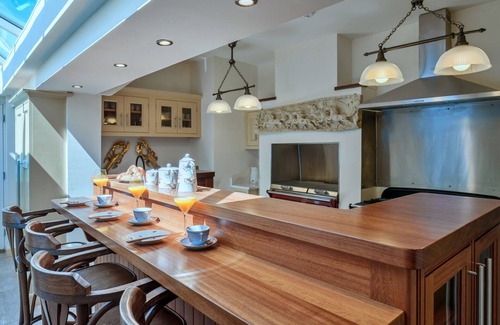 Kingsand Ski Chalet | Penley Villa