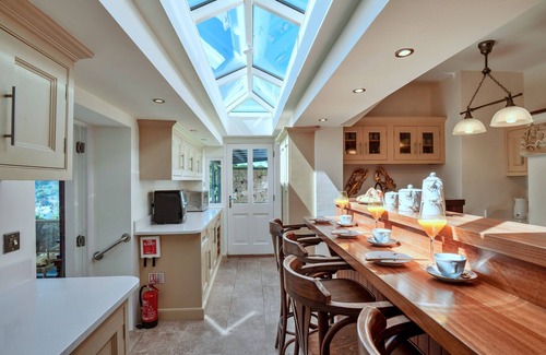 Kingsand Ski Chalet | Penley Villa