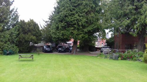 Rhayader Bed & Breakfast | Penralley House B&B