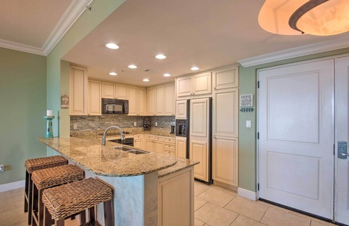 Pensacola Beach Condo | Pensacola Beach Resort Condo with Beach Access!