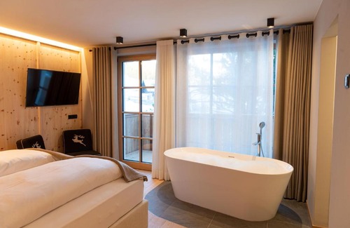 Pennes Hotel | Penserhof - Alpine Hotel & Restaurant