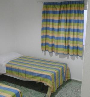 El Tablero House | Pension Alvarez