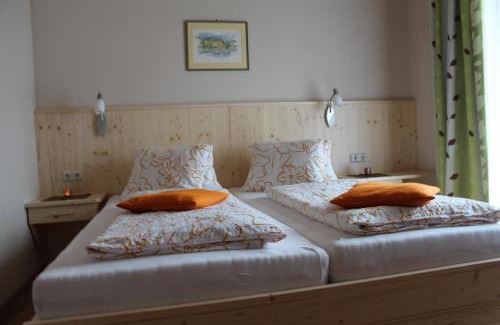 Gnesau Sonnleiten Apartment | Pension & Ferienwohnung Sonnleiten