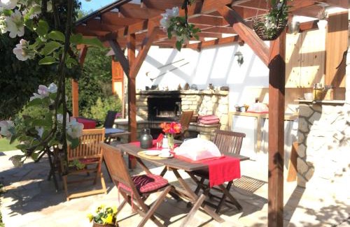 Prague 8 House | Pension Karnet
