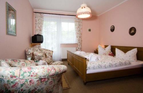 Zwiesel House | Pension Landhaus Hochfeld