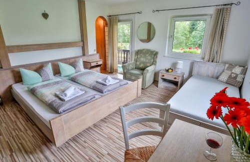 Grashof House | Pension Rauschberghof