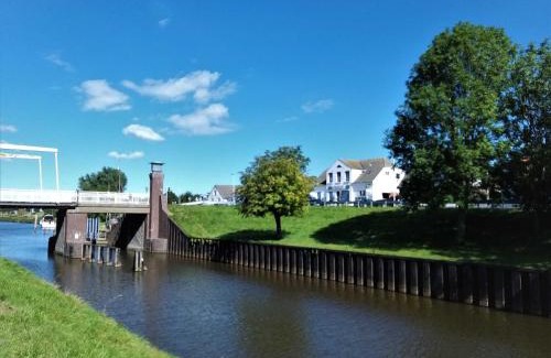 Horum Hotel | Pension Restaurant Zur Brücke