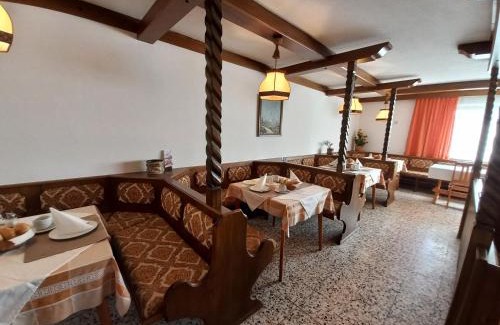 Rosenbach House | Pension Stausee