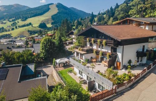Saalbach-Hinterglemm Bed & Breakfast | Pension Vier Jahreszeiten