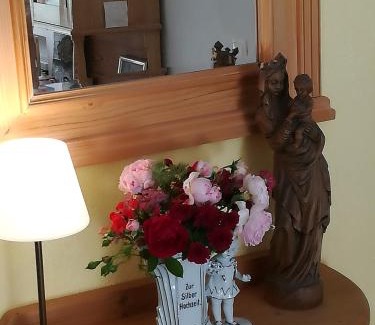 Schoenau am Koenigssee House | Pension Waldklause, Doppelzimmer mit Balkon, Dusche, WC