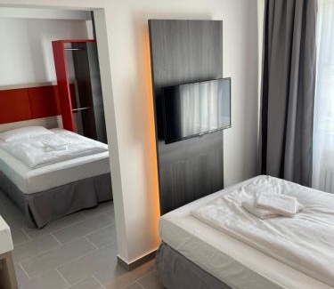 Wolfsburg House | Pension Wob