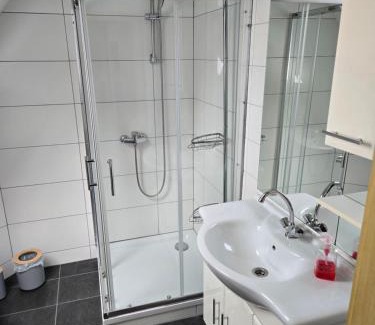 Twist House | Pensions- & Monteuerzimmer Apartment 5
