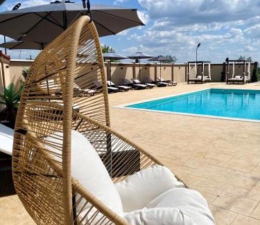 Novaci House | Pensiunea Adrian