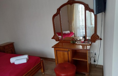 Sadova House | Pensiunea Aluniş