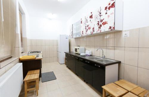 Lunca Jaristei Cabin | Pensiunea Cașoca-Cascadă