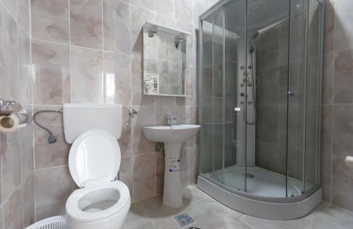 Lunca Jaristei Cabin | Pensiunea Cașoca-Cascadă