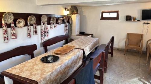 Calimanesti House | Pensiunea Casa Rica Calimanesti Caciulata