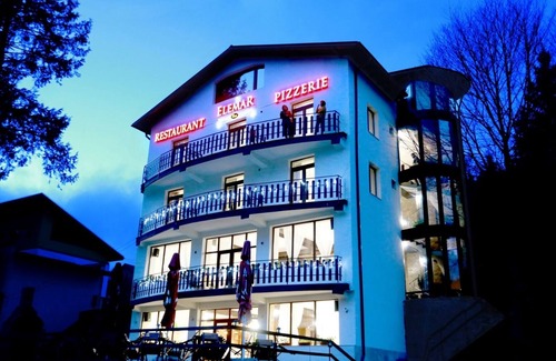 Azuga Villa | Pensiunea Elemar