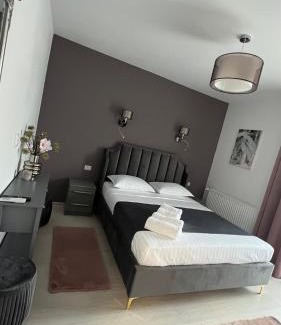 Alba Iulia House | Pensiunea Heaven