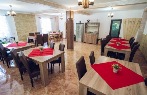 Moeciu de Sus House | Pensiunea Malina