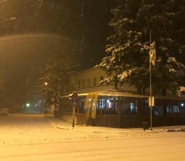 Horezu House | Pensiunea Mioritza