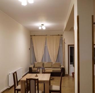 General Berthelot House | Pensiunea Pisc