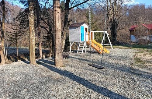 Avrig House | Pensiunea Vinatur