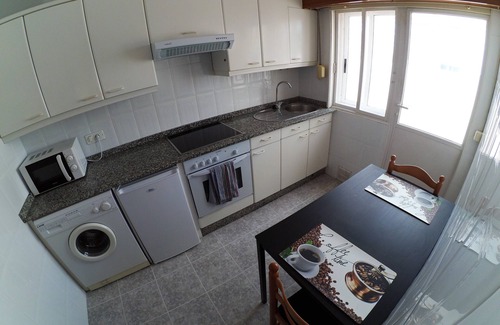 Santiago de Compostela Condo | Penthouse with WiFi next to the train station